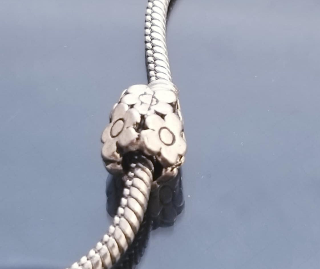 Daisy Flower Bead /Octagon Shape Bead /European Bead /Fit Bracelet Bangle image 1