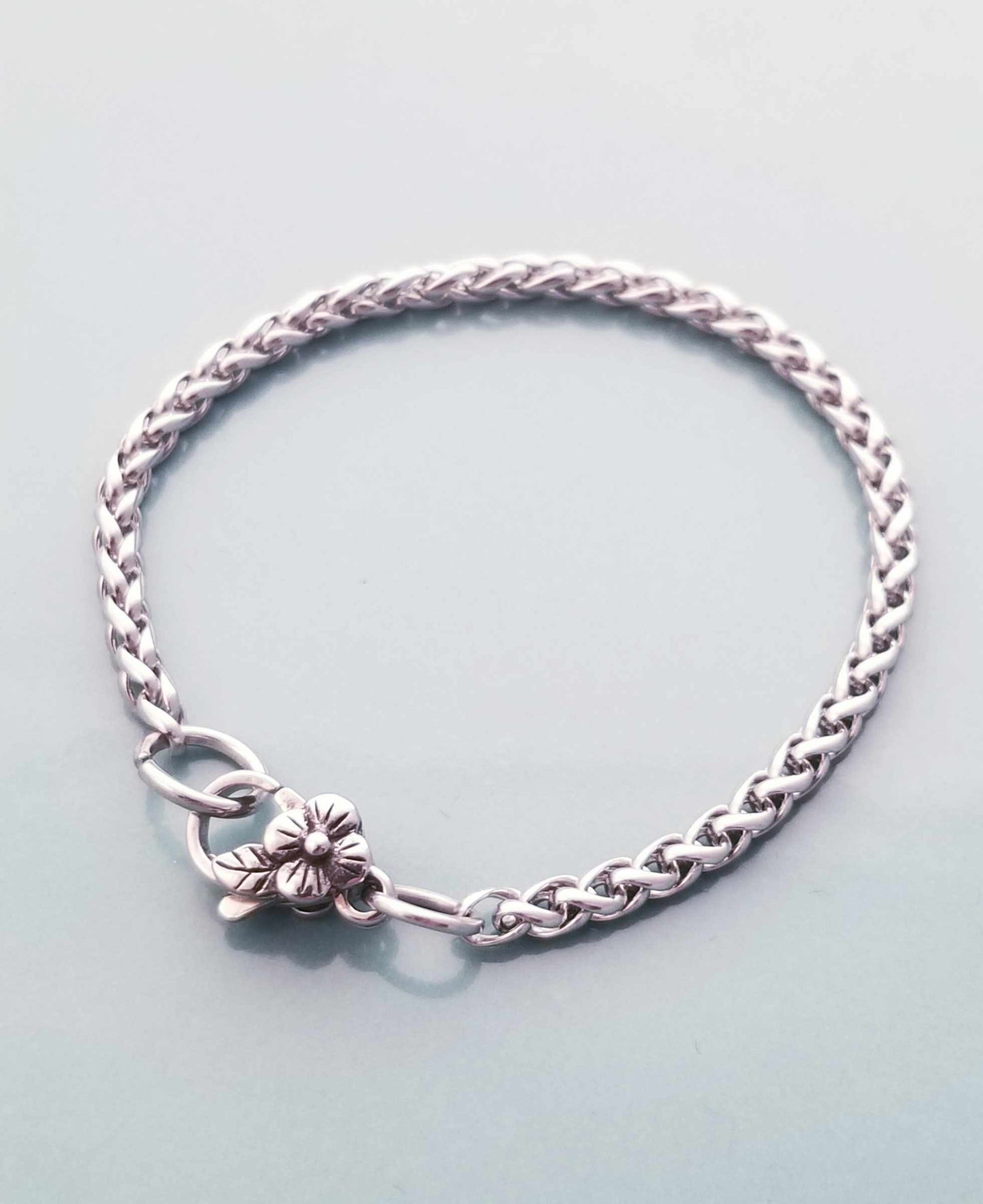 Size 6 /Flower Lobster Clasp /Foxtail Chain Bracelet / Starter Charm Bracelet