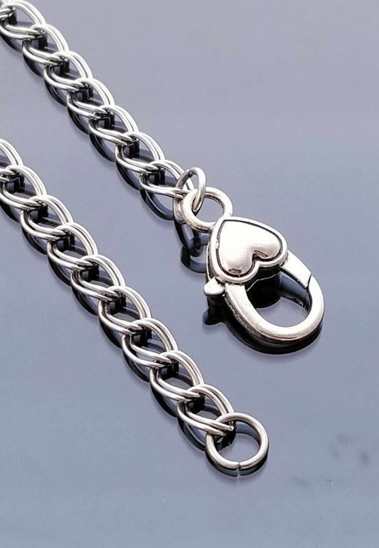 Size 7.5 /Heart Lobster Clasp /Double Link Bracelet / Starter Charm Brac image 1