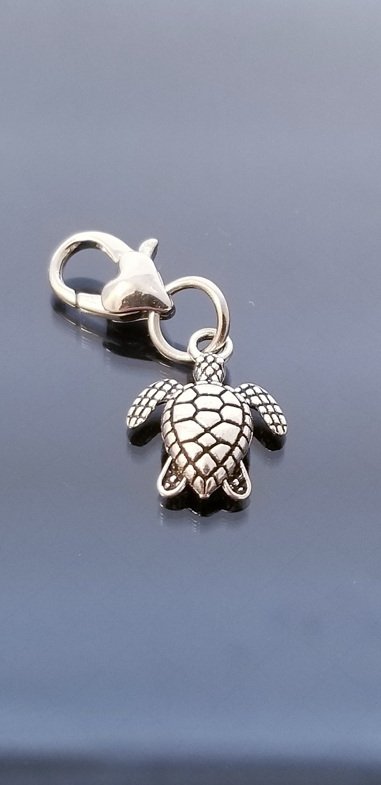 Adorable Sea Turtle on Heart Charm - Ocean Love Pendant