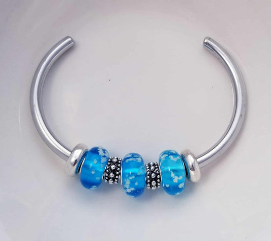 Silver Bangle /Glow in the Dark Glass Murano Charms European Rubber Stopper 8 In