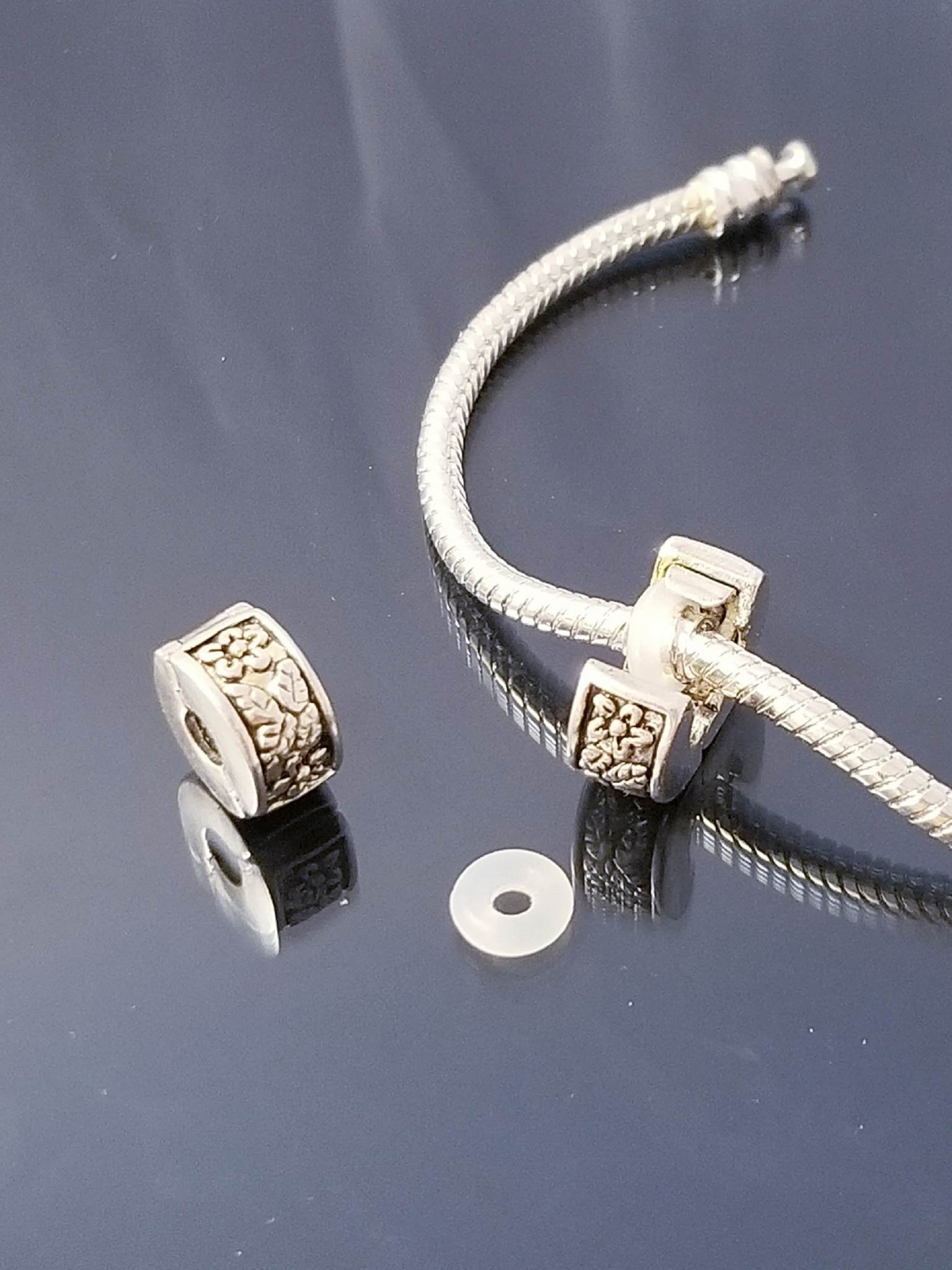 2 Flower Vine Charms / Safety Lock Clip / 2 Rubber Stopper Beads / 2Pcs European image 2