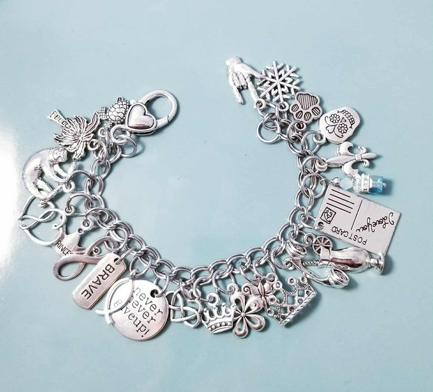 Chunky Charm Bracelet - Inspirational & Whimsical Mixed Charms I Love You Hand 7 Inch