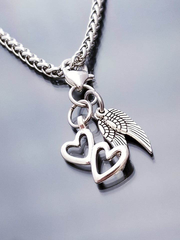 Double Hearts and Angel Wings Charm with Heart Lobster Clasp Clip On Purse Planner