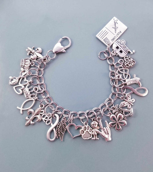 Size 7 -18cm Charm Bracelet / Heart Bracelet /Chunky Charm Bracelet /Charms on Bracelet